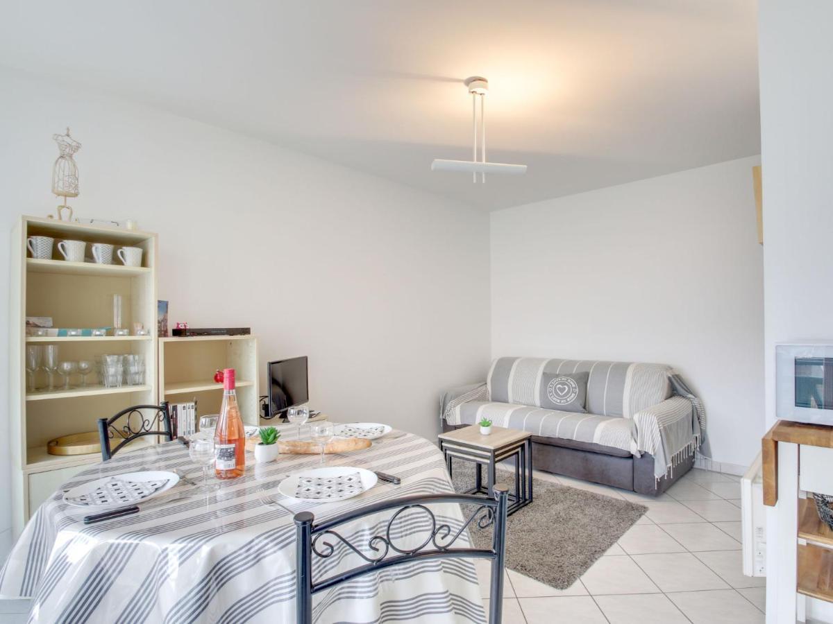 Apartment Residence Des Tennis-1 By Interhome Ντινάρ Εξωτερικό φωτογραφία